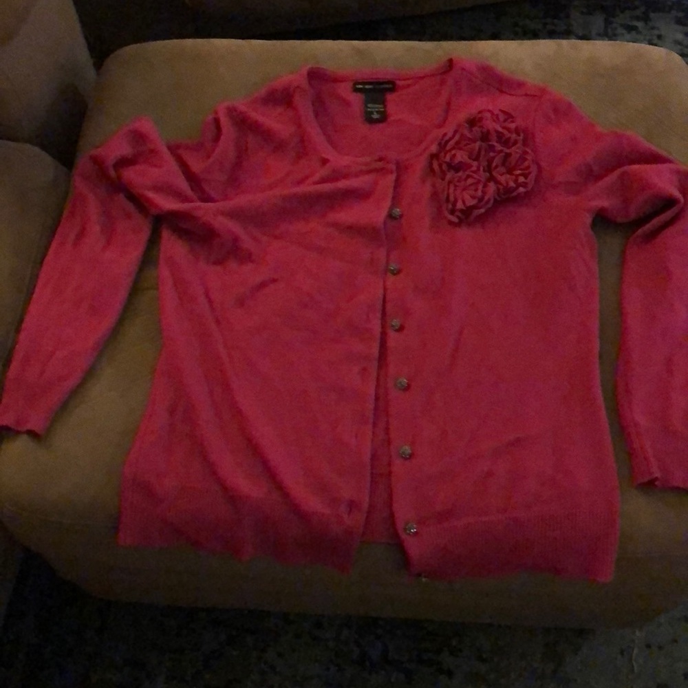 New York & Company Hot Pink sweater with floral great winter piece